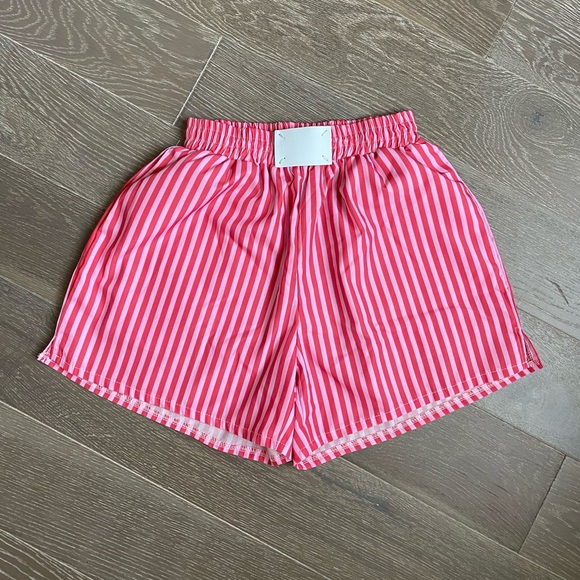 pink & red striped shorts - Picture 1 of 3